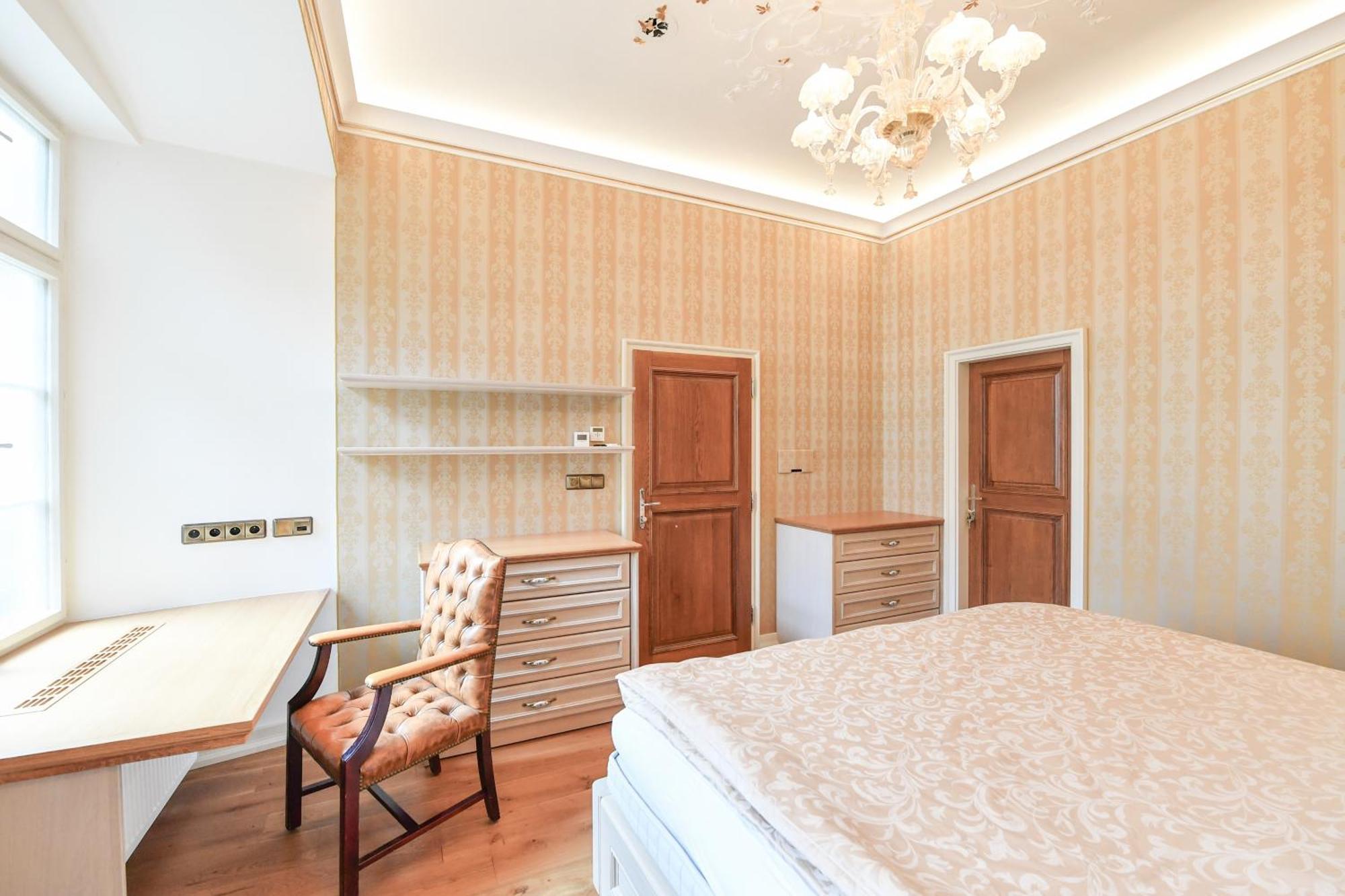 St Giles Sauna And Pool Table Apt Prag